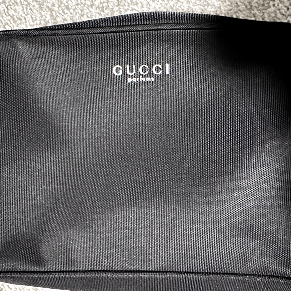 Gucci Toiletry/ Cosmetic/ Perfume bag